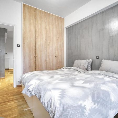 Delightful Stylish Two Bedroom Condo In Hip Area Of Central Athen Eksteriør billede