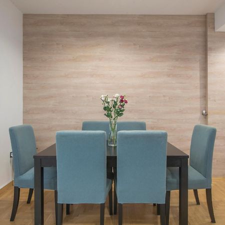 Delightful Stylish Two Bedroom Condo In Hip Area Of Central Athen Eksteriør billede