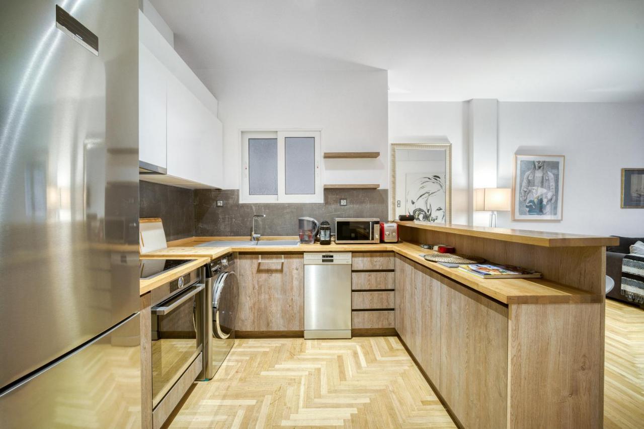Delightful Stylish Two Bedroom Condo In Hip Area Of Central Athen Eksteriør billede