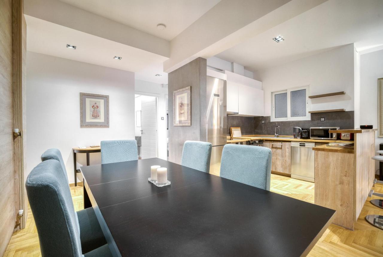 Delightful Stylish Two Bedroom Condo In Hip Area Of Central Athen Eksteriør billede